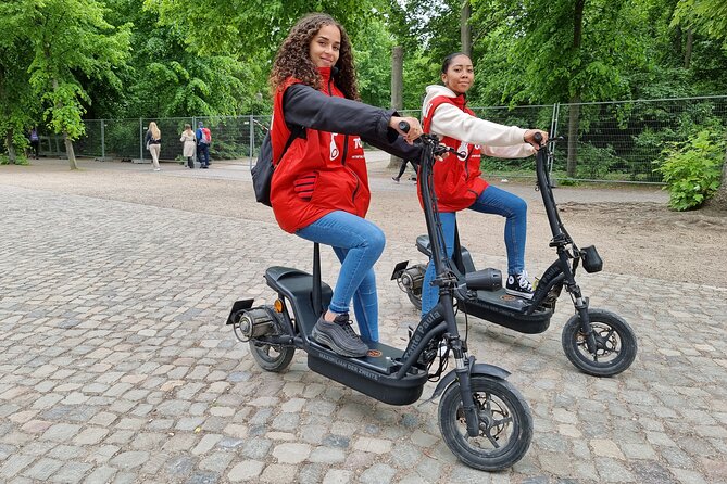 2 hour Sights Guided E-Scooter Tour in Munich - How the Munich night loop works in 2 hours
