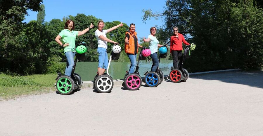2 Hours Best of München Sightseeings Tour - Starting at Artur-Kutscher-Platz: finding the meeting point with ease
