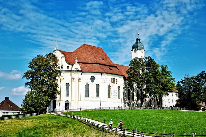 3 Day Private Tour Of Bavarian Highlights Including Neuschwanstein Castle from Munich - Getting around: timing, walking, shuttles, and comfort