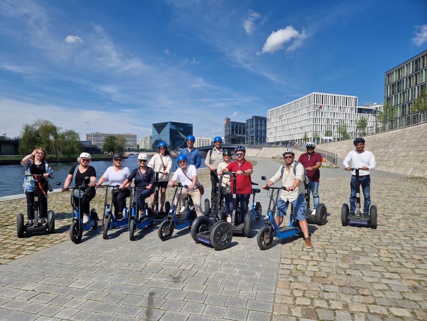 3-H Munich: Top Sights E-Scooter Tour with Local Guide - Odeonsplatz, Hofgarten, and the Residenz/Oper cluster