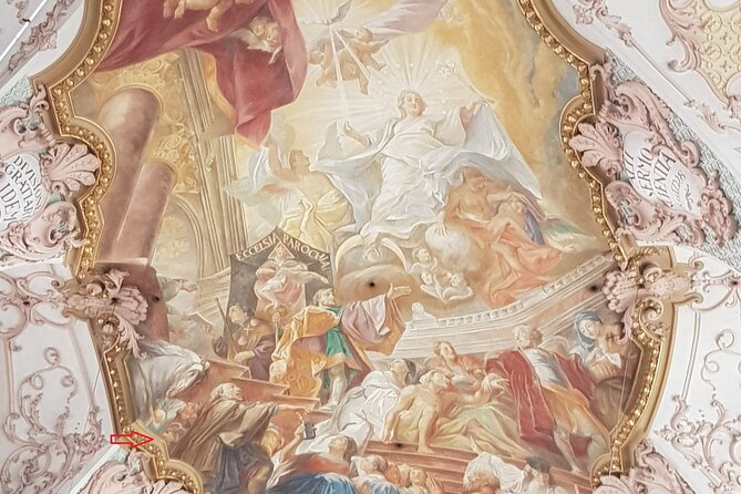 800 Years of History: A Munich GPS Audio Tour - How the VoiceMap audio tour starts at Marienplatz