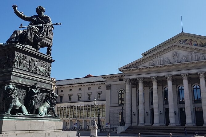 800 Years of History: A Munich GPS Audio Tour - Viktualienmarkt and Honighäusl: where history meets snack time