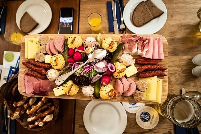 Bavarian Beer and Food Evening Tour in Munich - Hackerhaus dinner: Bavarian comfort food with your first included beer