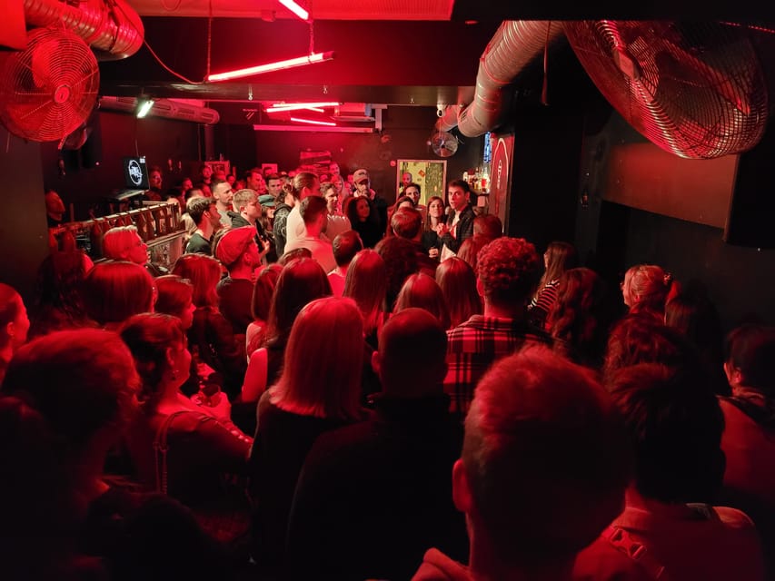 "Comedykills" - das Open Mic im Glockenbachviertel - Where Beverly Kills fits into Munich (near Sendlinger Tor and Bazi Box)