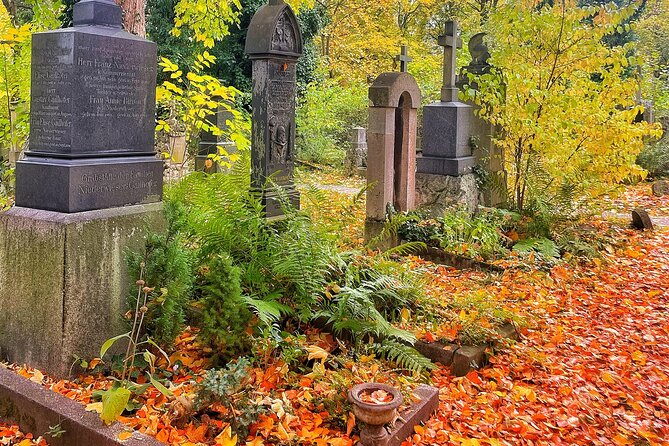 Death and Chocolate: Walking Tour of Munich's Old South Cemetery - Death and Chocolate meets Munich’s Old South Cemetery mindset