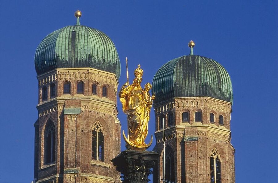 Discover Munich 2-Hour Small Group Walking Tour - Meeting at Dachauer Straße 4: quick planning so you feel comfortable