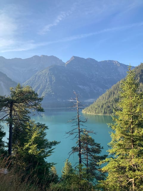 Ehrwald: Hiking Tour into breath taking Nature - Lakes, rivers, alpine flowers, and wildlife: seeing nature without rushing