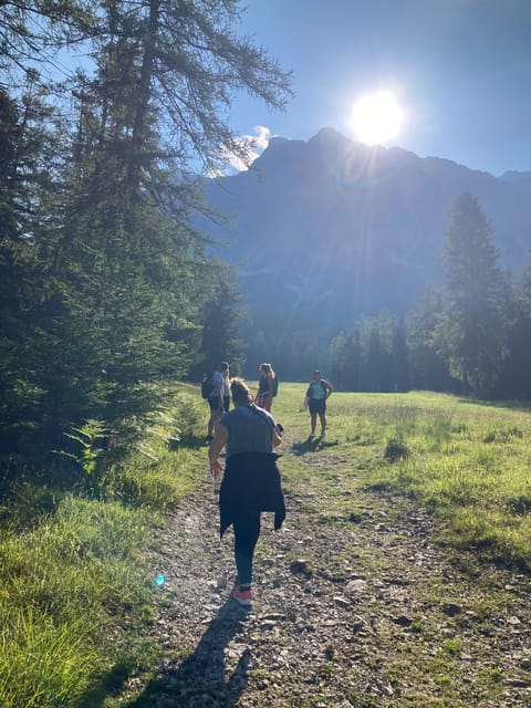Ehrwald: Hiking Tour into breath taking Nature - Gear support by WhatsApp and what to bring for comfort
