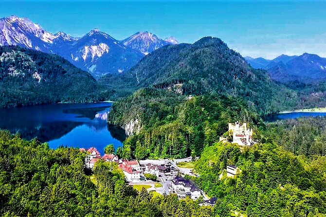 EXCLUSiVE NEUSCHWANSTEiN and XXL-Pedestrian SUSPENSiON BRiDGE Tour INCL. TiCKETS - Marienbrücke: the top viewpoint with timing rules you can plan around