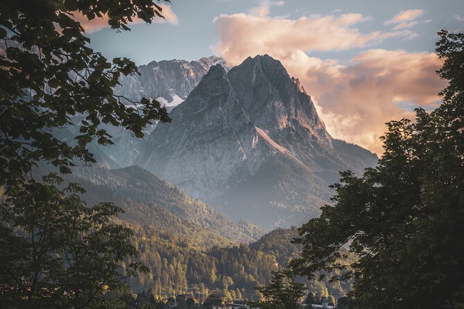 Exclusive private Vantour to Germany's Highest Mountain Zugspitze - Zugspitze for Three Hours: Peak, Glacier, and Facilities