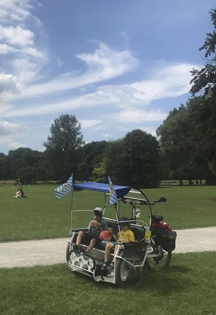 Exploring Munich in a Rikscha - Starting at Burgstraße 2: your meeting point reality check