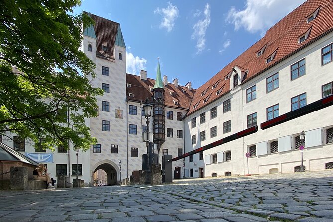 Fall in Love with Munich in a Private Old Town Walking Tour - Dallmayr and Schäfflerstraße: gourmet tradition and the pest story told through dance