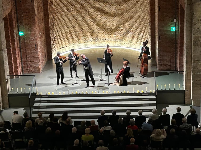 Festive Concert in the All-Saints Court Church - A WWII-rebuilt court church: your concert hall in Munich