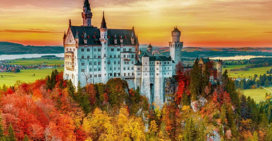 From Hohenschwangau: Tour to Neuschwanstein Castle - Key highlights that shape the experience