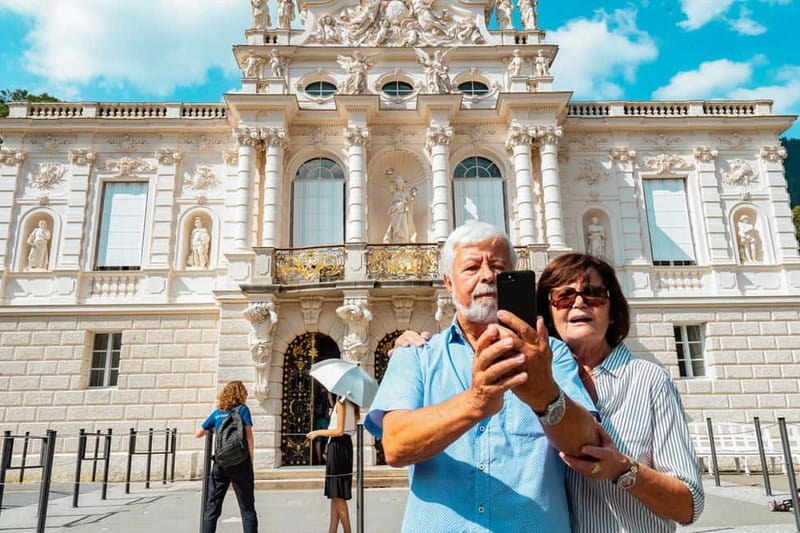 From Munich: Premium Neuschwanstein Castle & Linderhof Tour - Oberammergau: a short taste of Bavaria’s woodcarving culture