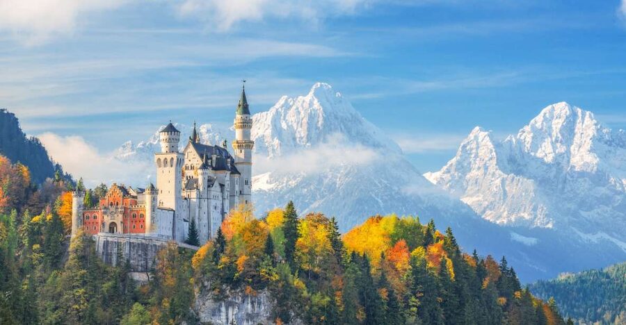 From Munich: Trip to Neuschwanstein & Linderhof in Spanish - Munich to Ludwig II’s dream palaces: what this day is really like