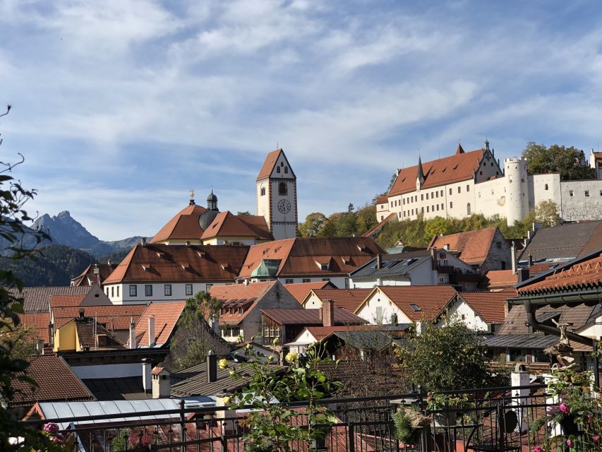 Füssen: Old Town Guided Walking Tour in German - Where You Meet and How to Time Your Walk