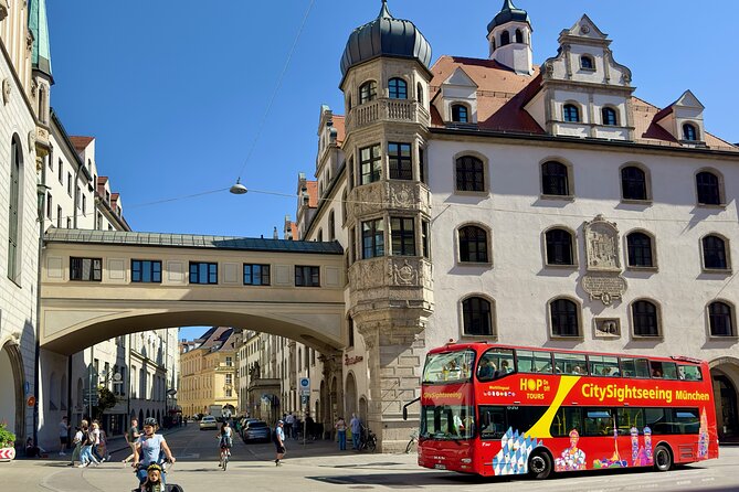 Hop-On Hop-Off Tour CitySightseeing Munich - Haidhausen, Deutsches Museum, and Stachus: Museums and Daily-Munich Energy
