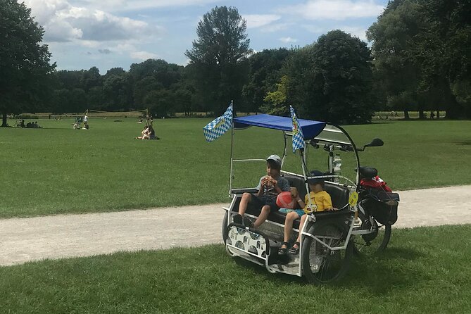 Knowing Munich in a Rikscha - Price and value for a 1-hour private rikscha in Munich
