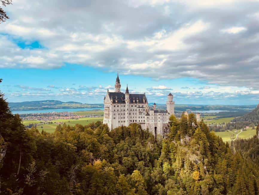 Kombi Ticket Neuschwanstein and Hohenschwangau Castle - Price and value: is $90 fair for four hours?