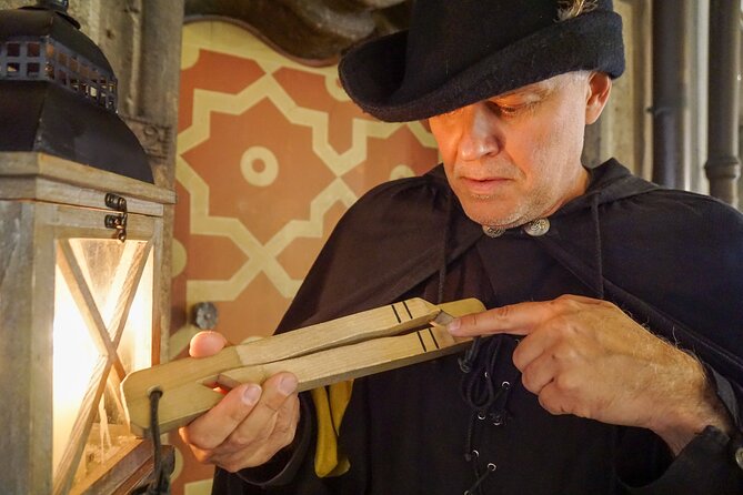 Medieval city tour with night watchman in Munich in German - Wolfram und die Nacht: Was an dieser Führung wirklich Spaß macht