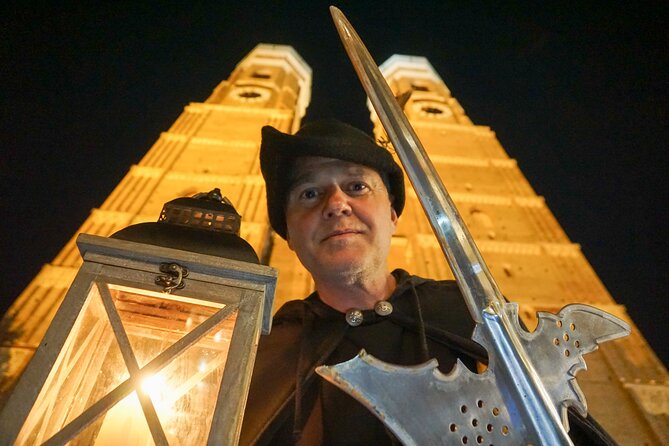 Medieval city tour with night watchman in Munich in German - Was du über München mitnimmst, statt nur Fakten abzuhaken