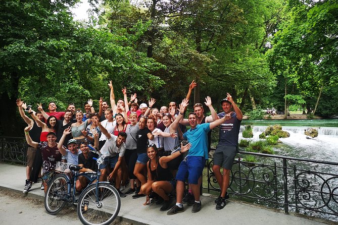 Mini Classic Bike Tour @ 4pm incl. Beer Garden & Surfers 2,5 hrs - Bike tour logistics that affect how much you enjoy it