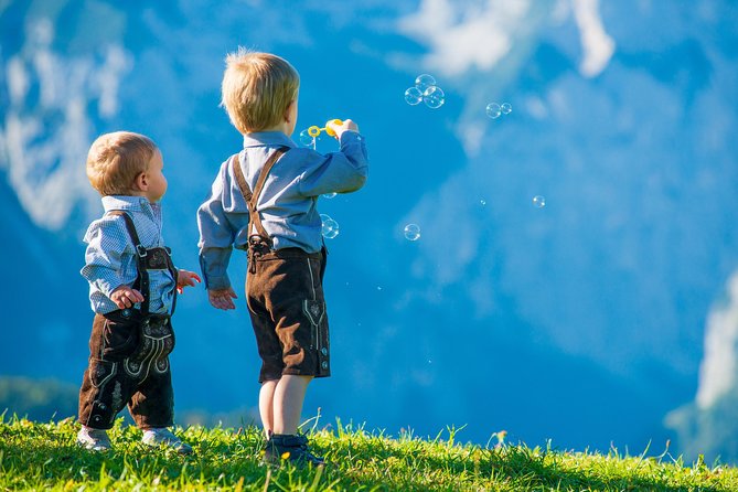 Mountain Top Photo Session - Mountain-top posing: how to get the best results without overthinking it