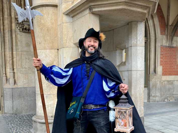 München: Der Nachtwächter für Kinder - Führung auf Deutsch - Starting at Marienplatz: Fischbrunnen and the Lantern Moment