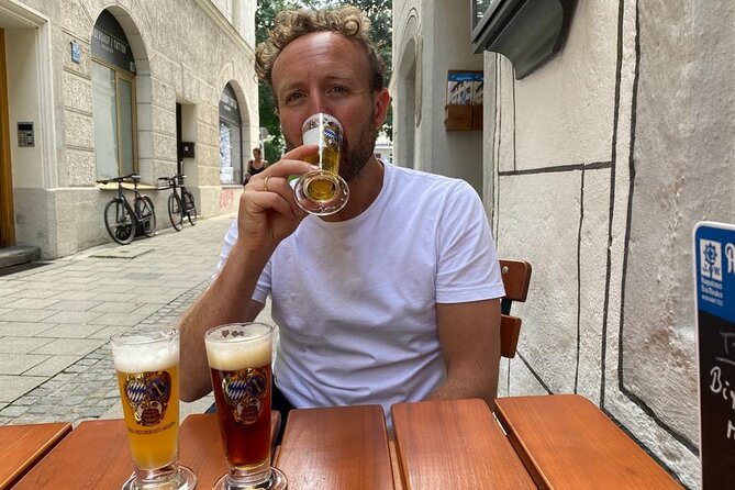 Munich Beer and Bavarian Bites Small-Group Tour - Marienplatz at 5:00 pm: The cleanest meetup in Munich