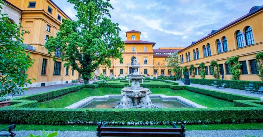 Munich: Capture the most Photogenic Spots with a Local - Munich Residenz: grand architecture plus the daily-life angle