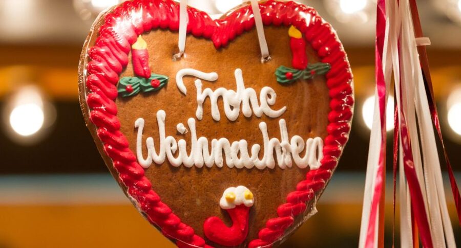 Munich: Christmas Market Magic Walking Tour with a Local - Local traditions you can repeat later (not just admire once)