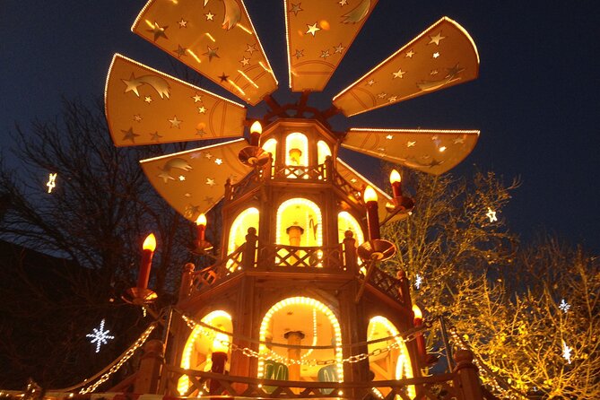Munich Christmas Market Private Walking Tour With A Professional Guide - Starting at New Town Hall: Marienplatz, the Main Stage of the Season