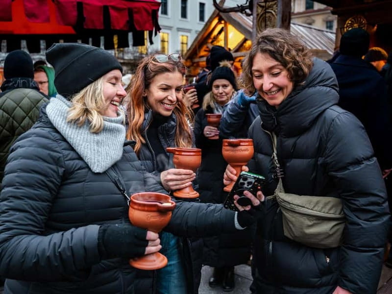 Munich: Christmas Markets Food & Drink Tour - The Crib Market at the Royal Residenz Courtyard
