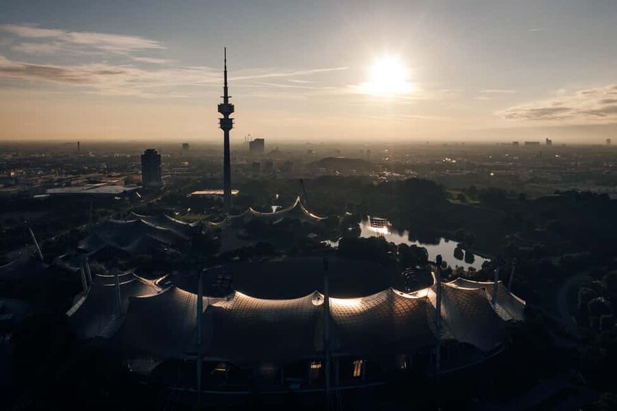 Munich: CityTourCard | Free Public Transport | 100+ Savings - Gray Line and CitySightseeing Discounts: When a Tour Adds Value