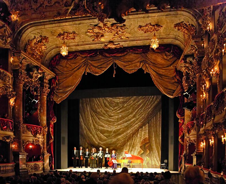 Munich: Gala Concert in the Cuvilliés Theatre - What happens during the 2-hour gala concert (including intermission)