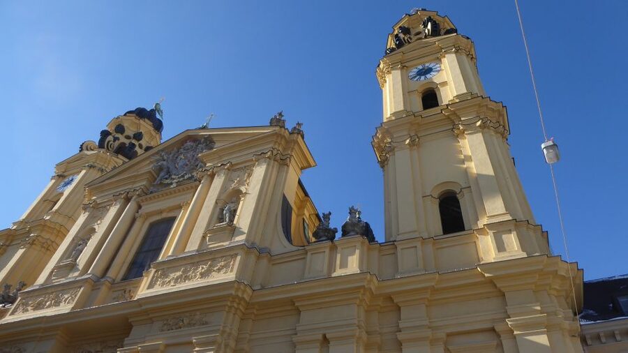 Munich: Historical Walking Tour Maxvorstadt with GEO Epoche - What You Actually Do During the 2 Hours