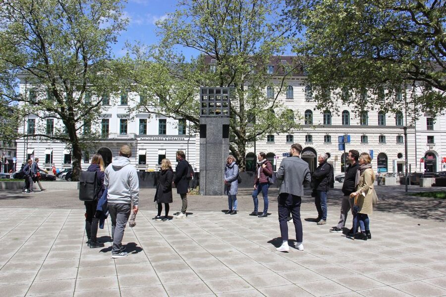 Munich: Historical Walking Tour on the Rise of Hitler - Nazi-era buildings and squares: what still looks normal today