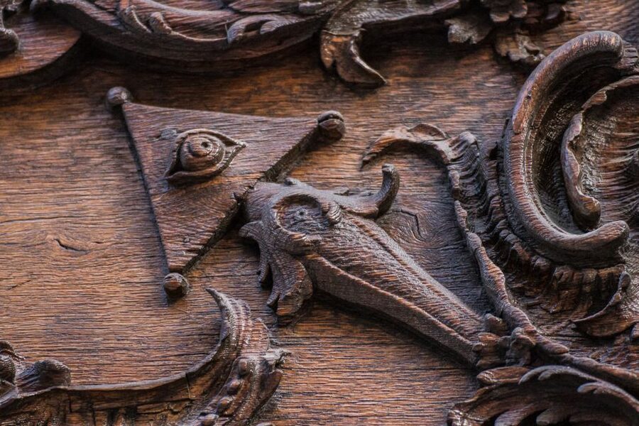 Munich - Illuminati & other Secret Societies, Tour in German - Freemasons Meet Medieval Dombau Huts: The Part That Feels Most Grounded