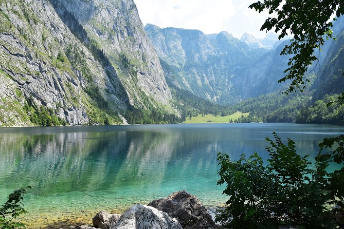 Munich Lake Konigssee and Berchtesgaden Salt Mine Private Tour with Lake Cruise - Lunch with lake views: how to make the break count