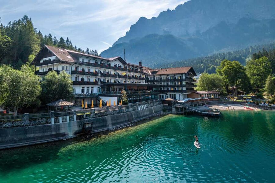 Munich: Neuschwanstein & Zugspitze, Eibsee + Austria, Privat - Eibsee Lake: The Crystal-Clear Stop That Changes With the Season