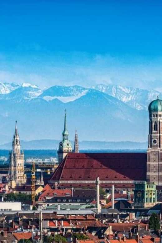 Munich : Private Walking Tour with A Guide (Private tour) - Getting your bearings in Munich on a private walking tour