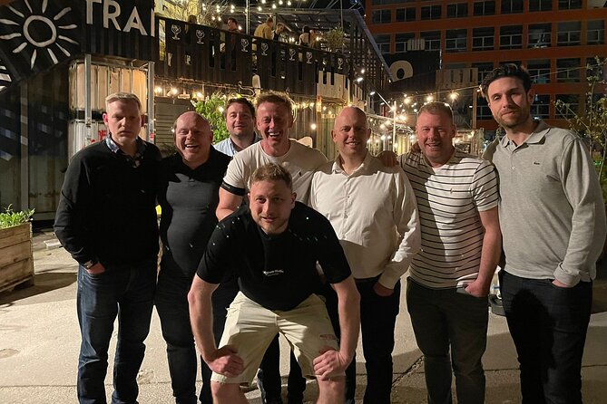 Munich PubCrawl: 4 Venues, Welcome Shots + Club Entry - Guide vibe and group size: what to expect socially