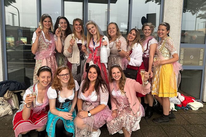 Munich PubCrawl: 4 Venues, Welcome Shots + Club Entry - When things go wrong: cancellations can happen fast