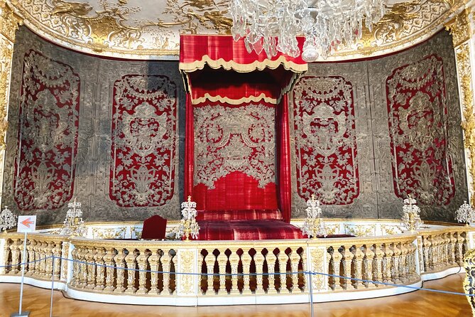 Munich Residenz Palace and Hofgarten Skip-the-line 2,5h Tour - Inside Munich Residenz Museum: what the guide helps you see