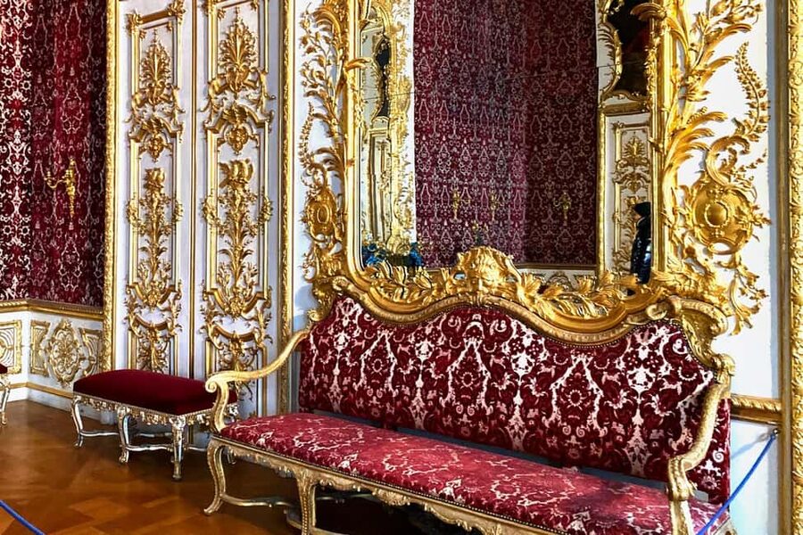 Munich: Residenz Palace and Hofgarten Skip-the-Line Tour - Inside the Residence Museum: Over 100 Rooms Without the Headache
