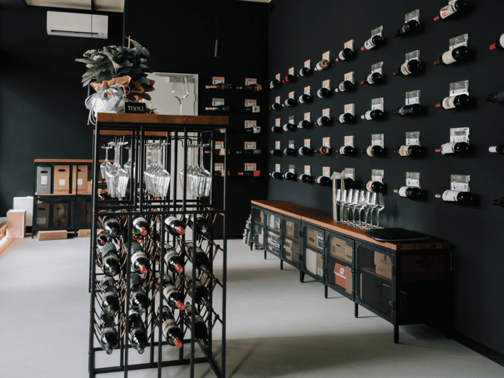 Munich: Romantic Wine Experience for Two at Viktualienmarkt - Price and value for $82 per group (up to two)