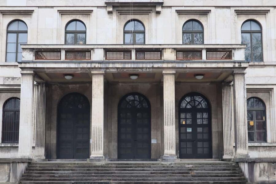 Munich: "The Beginning and the End of the Third Reich" Walking Tour - Italian-Led Tour: Who It Fits Best