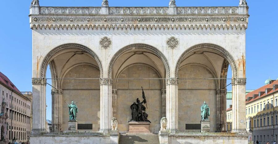 Munich: Third Reich & WWII Walking Tour - Price and value: $31 for a 165-minute guided, site-based history