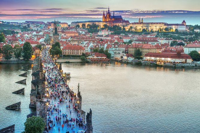 Munich to Prague - Private Transfer with 2 hours of Sightseeing - Your driver does the driving, and also adds the human layer